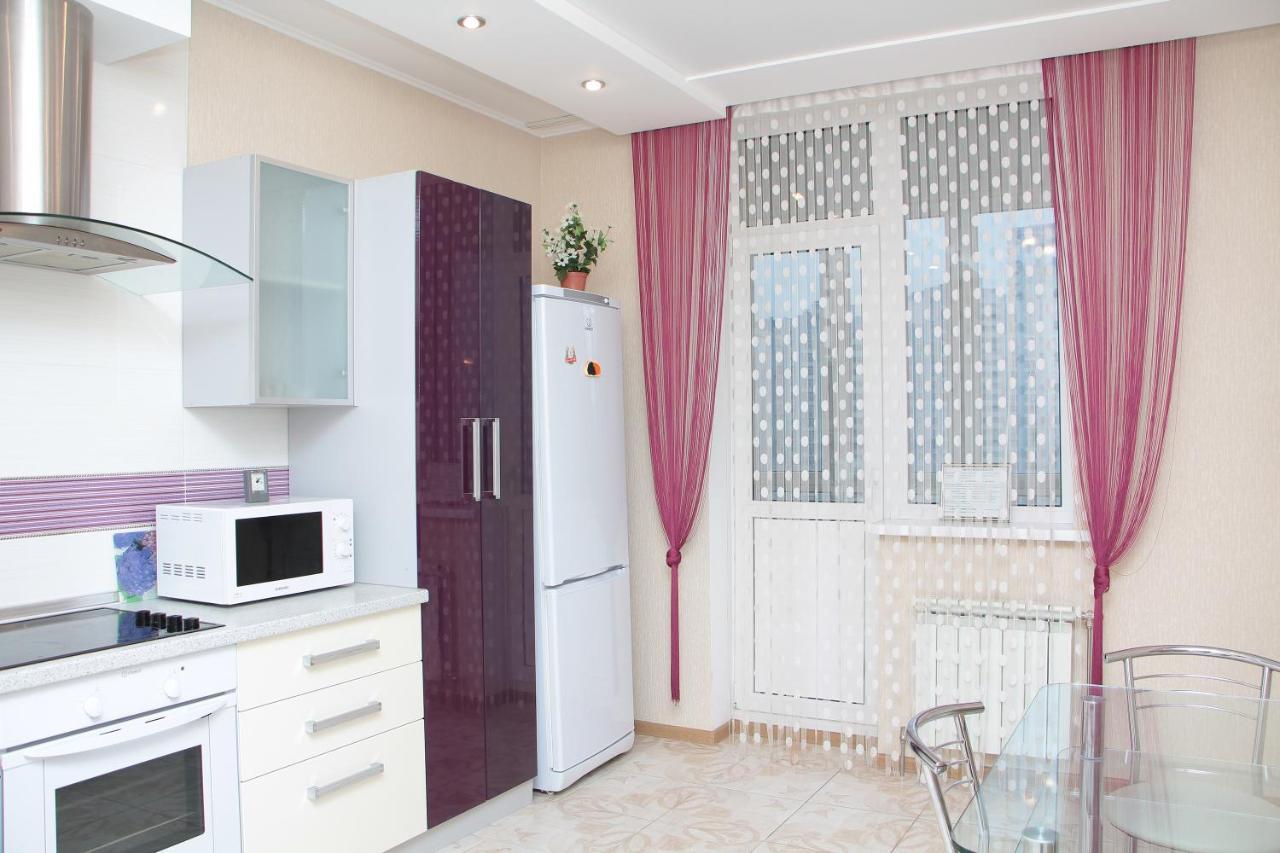 קייב Panoramic View Lux Apartment On Metro Osokorky מראה חיצוני תמונה