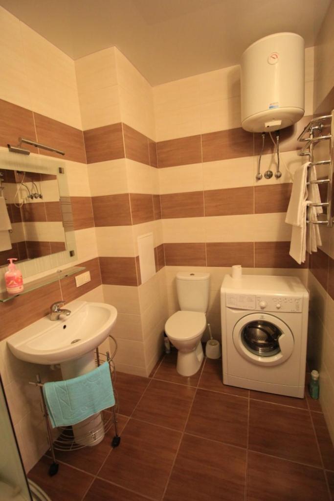 קייב Panoramic View Lux Apartment On Metro Osokorky מראה חיצוני תמונה
